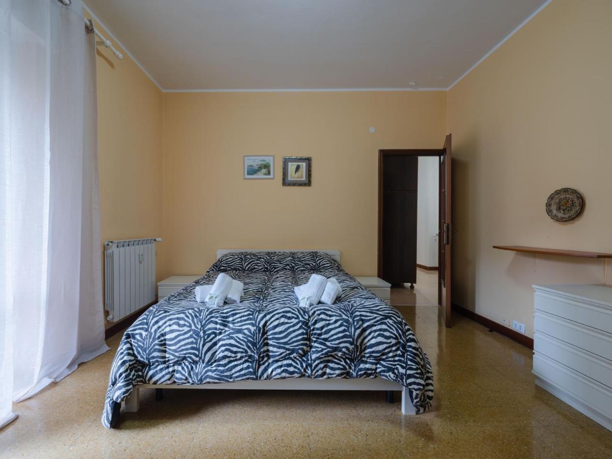 Casa Di Maty - Cozy Apartment With Balcony La Spezia Exteriör bild